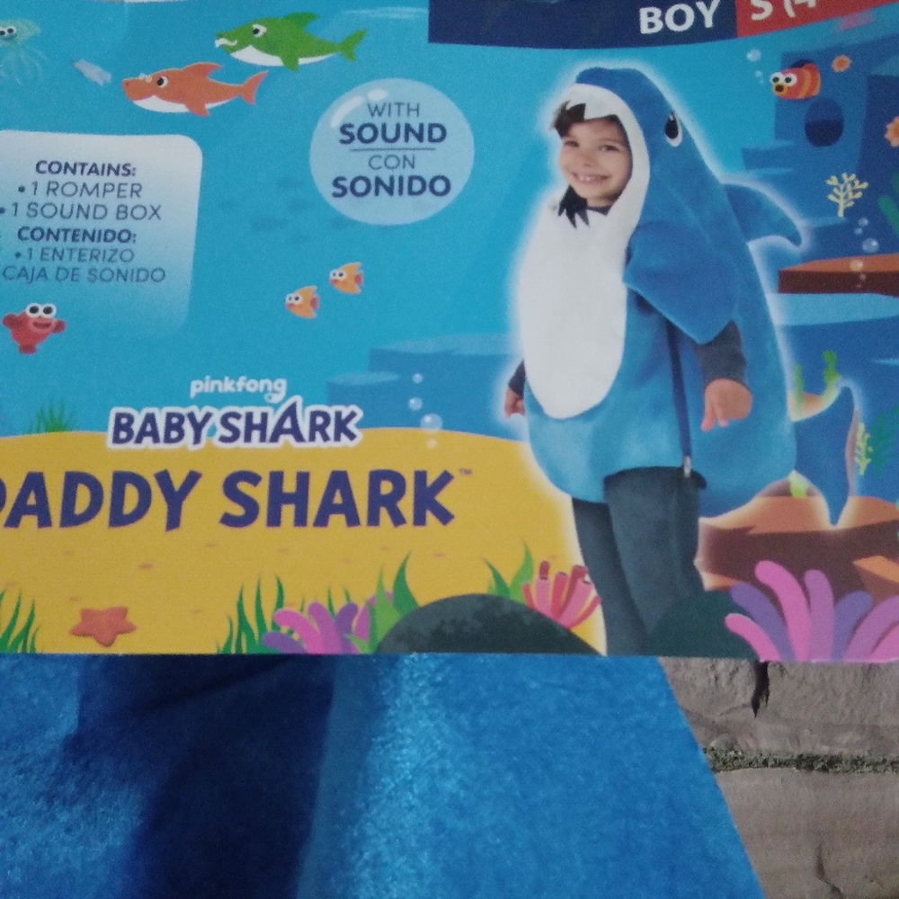 Baby shark costume